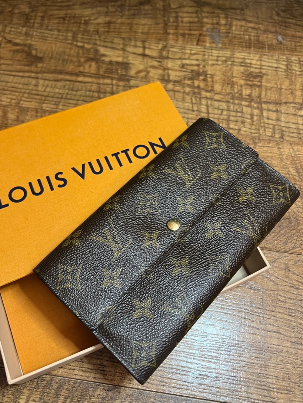 Louis Vuitton Vintage Y2K Monogram Porte Monnaie Credit Envelope Wallet